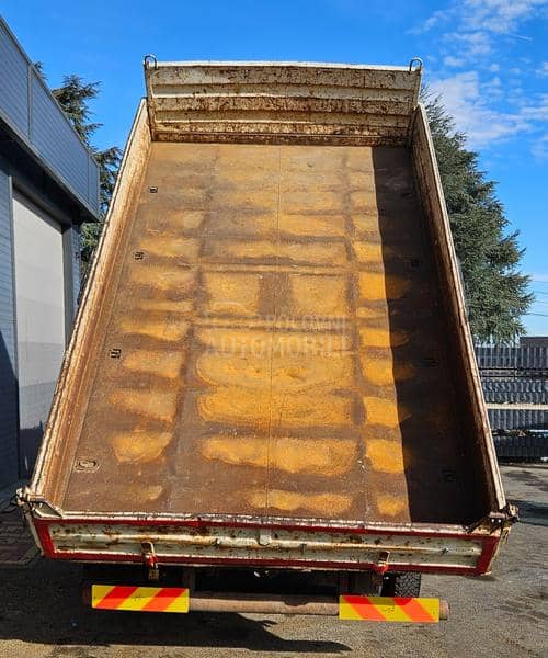 Iveco 10 TONA  105000KM MIELLER