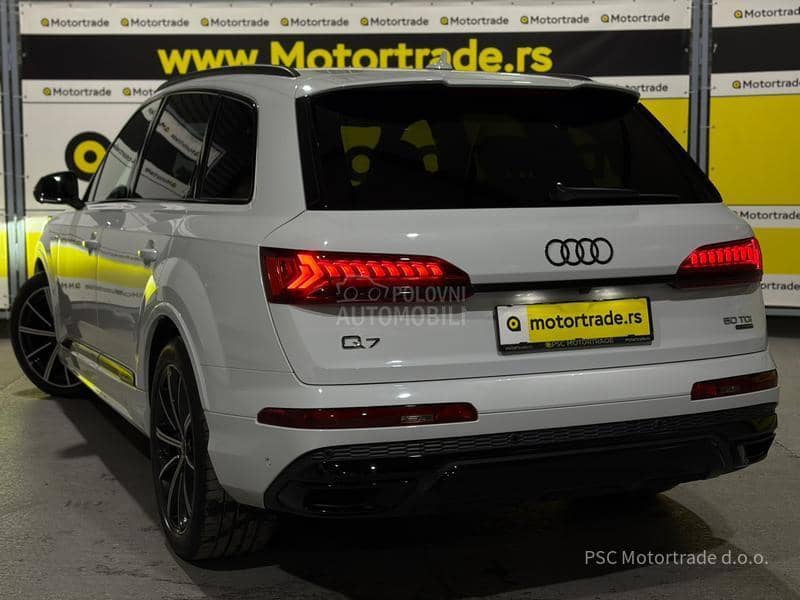 Audi Q7 S-Line/Laser/7SED