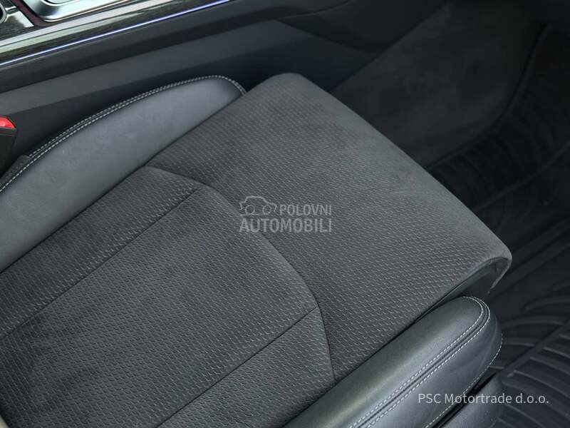 Audi Q7 S-Line/Laser/7SED