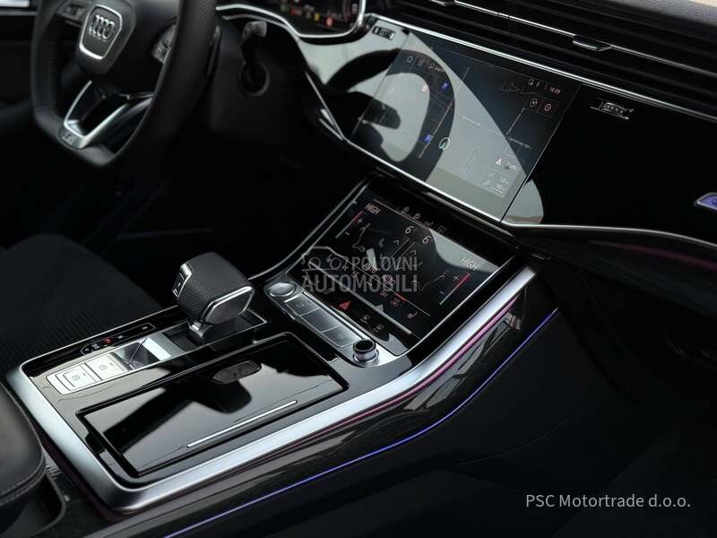 Audi Q7 S-Line/Laser/7SED