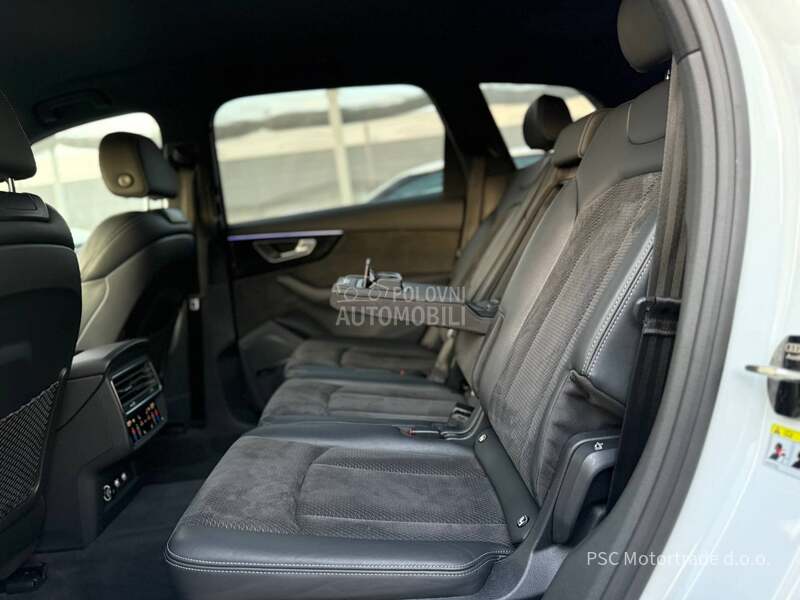 Audi Q7 S-Line/Laser/7SED