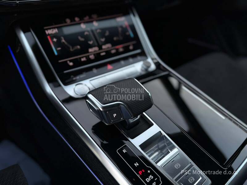 Audi Q7 S-Line/Laser/7SED