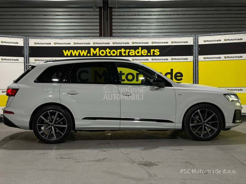 Audi Q7 S-Line/Laser/7SED