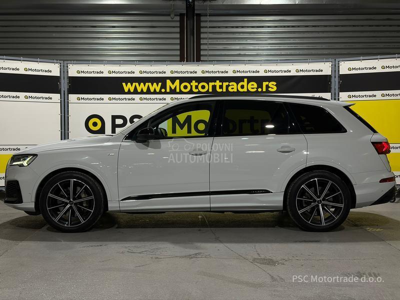 Audi Q7 S-Line/Laser/7SED