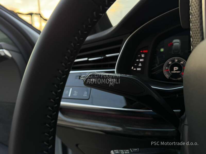 Audi Q7 S-Line/Laser/7SED