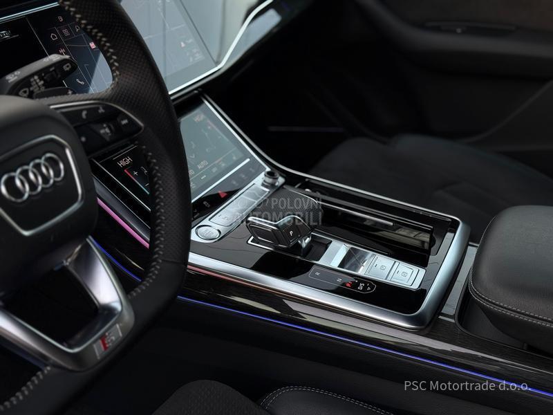 Audi Q7 S-Line/Laser/7SED
