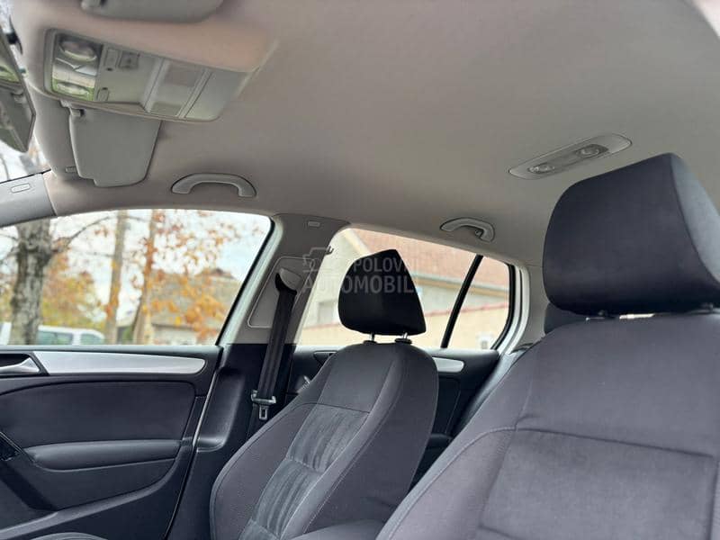 Volkswagen Golf 6 1.6TDI HIGHLINE T0P