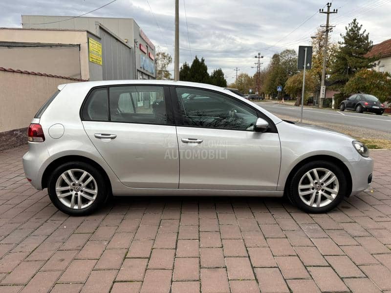 Volkswagen Golf 6 1.6TDI HIGHLINE T0P