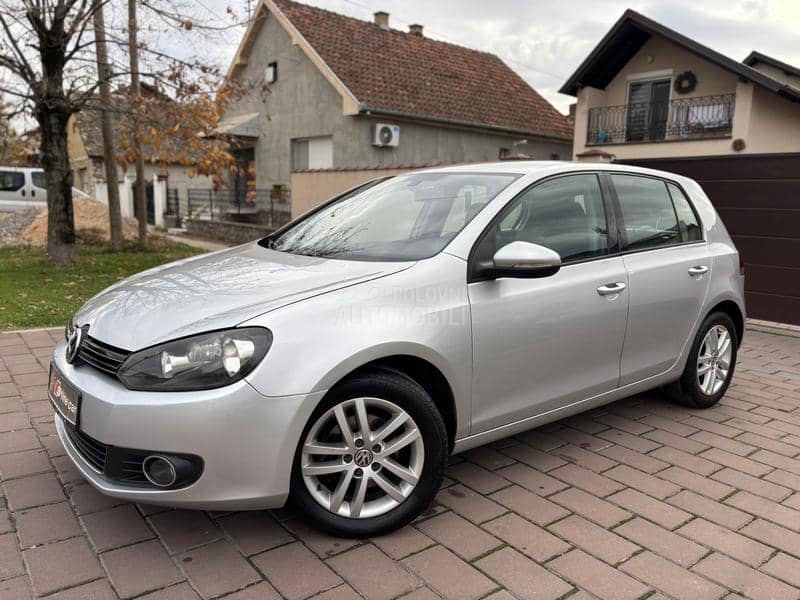 Volkswagen Golf 6 1.6TDI HIGHLINE T0P