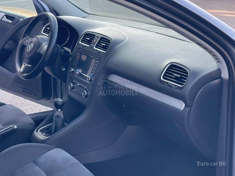 Volkswagen Golf 6 HIGHLINE N A V I