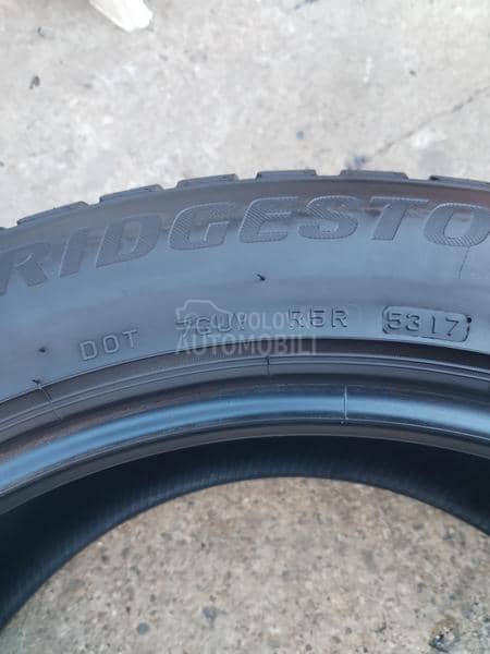Bridgestone 255/50 R20 Zimska