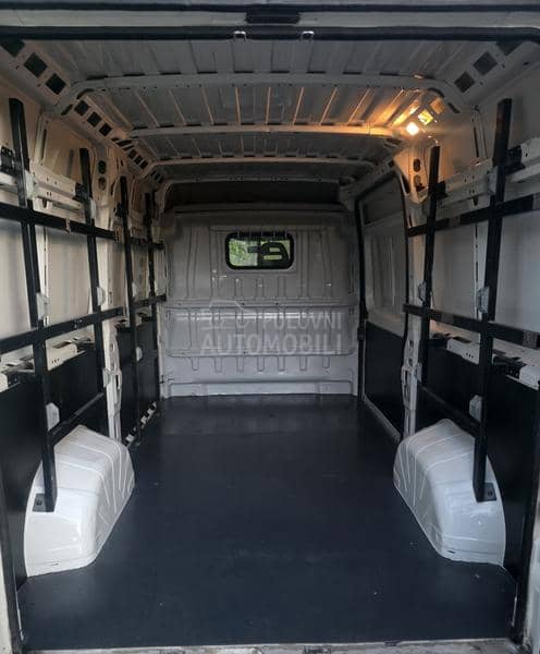 Peugeot Boxer L2H2 Švajcarska