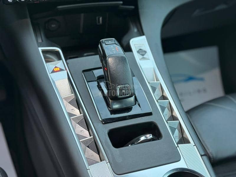 Citroen DS7 CROSSBACK RIVOLI