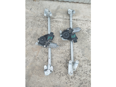 Zadnji elektricni podizaci za Opel Zafira od 2000. do 2005. god.