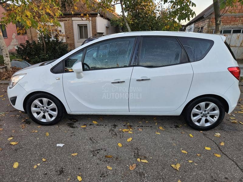 Opel Meriva 