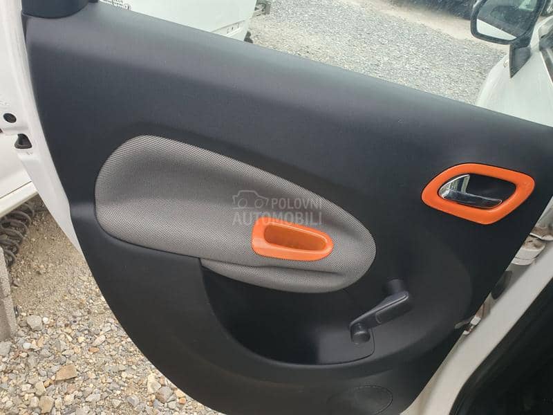 Zadnja polica gepeka