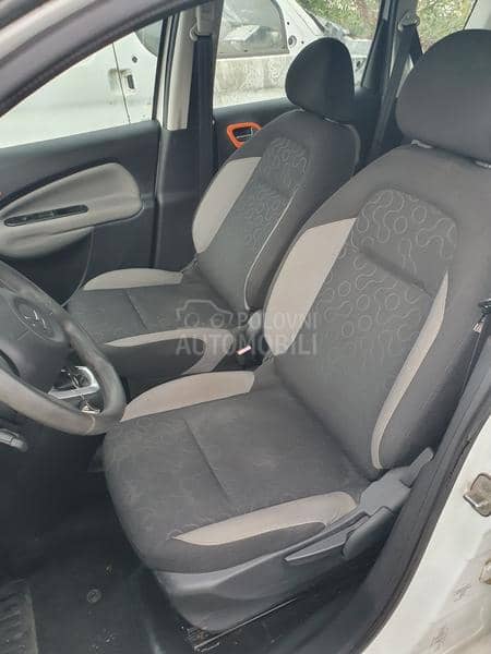 Zadnja polica gepeka