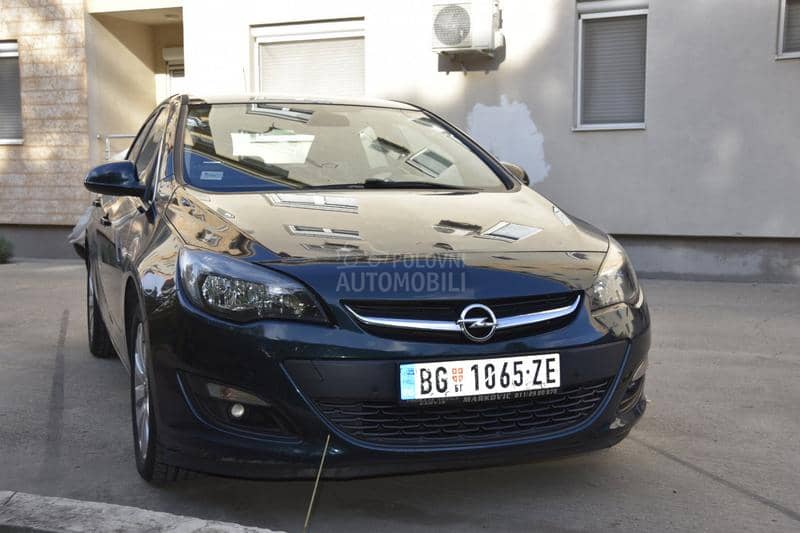 Opel Astra J ENJOU 4DR B16DTH
