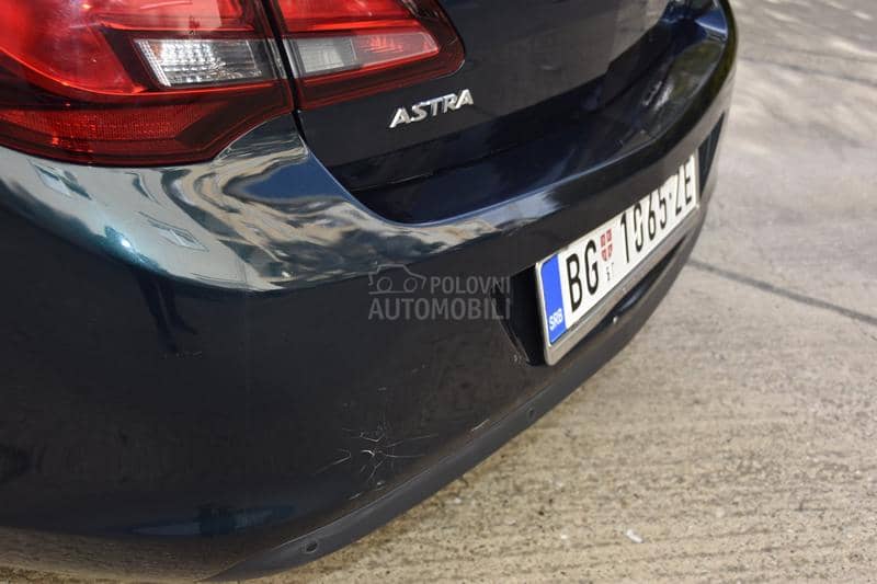 Opel Astra J ENJOU 4DR B16DTH