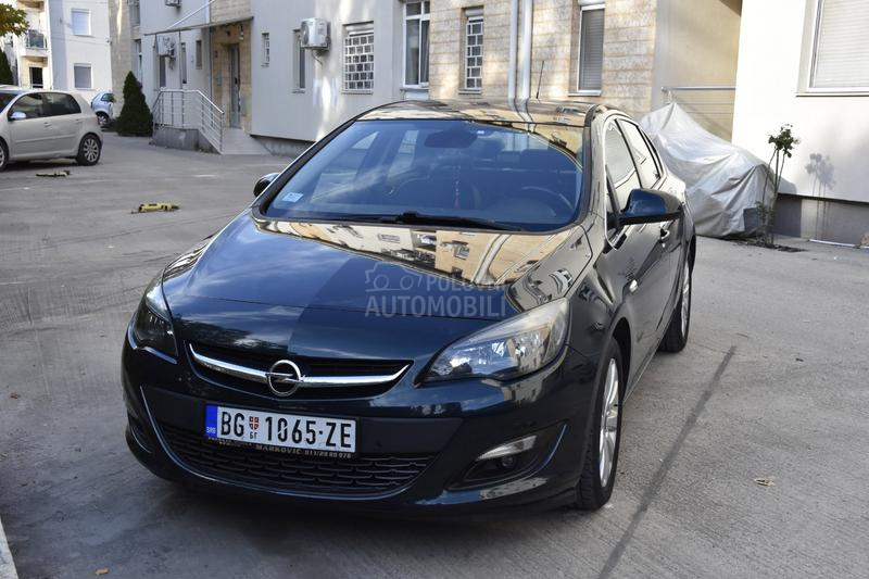 Opel Astra J ENJOU 4DR B16DTH