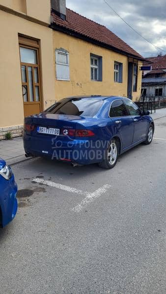 Honda Accord CL7 2.0