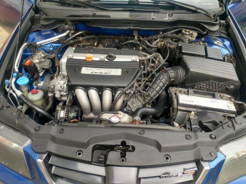 Honda Accord CL7 2.0