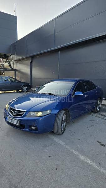 Honda Accord CL7 2.0