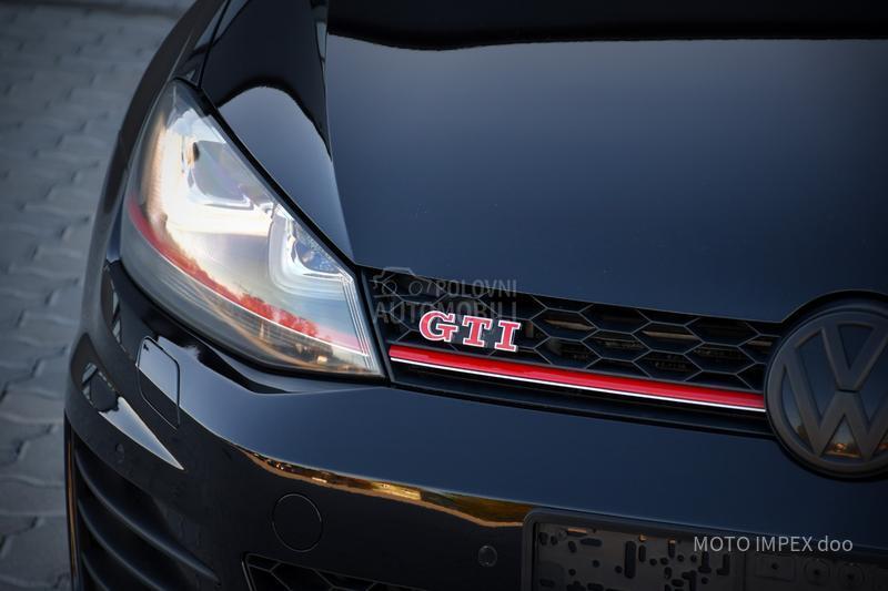 Volkswagen Golf 7 GTI Performance DSG