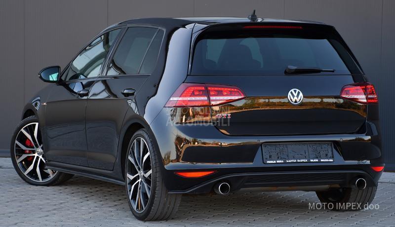 Volkswagen Golf 7 GTI Performance DSG
