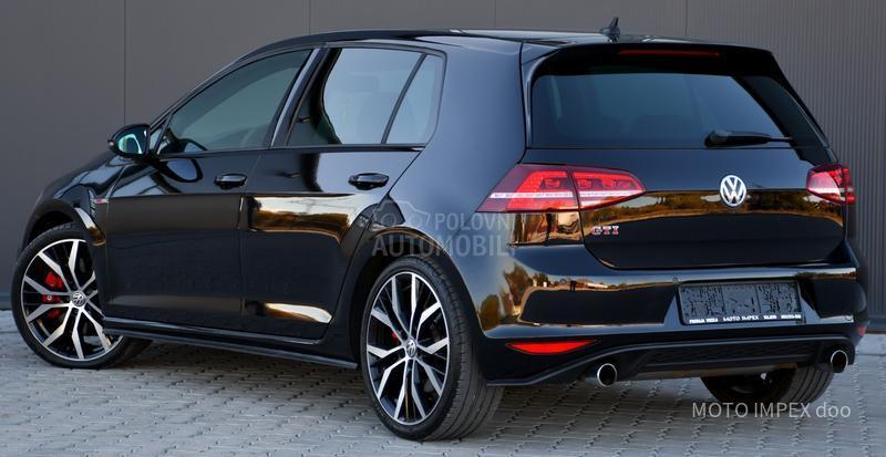 Volkswagen Golf 7 GTI Performance DSG