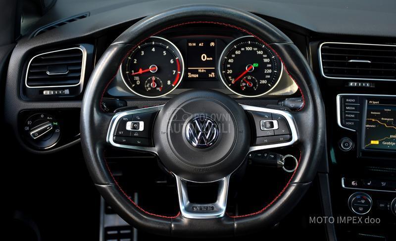 Volkswagen Golf 7 GTI Performance DSG