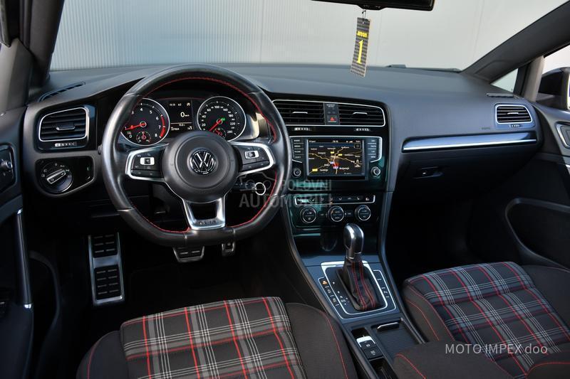 Volkswagen Golf 7 GTI Performance DSG