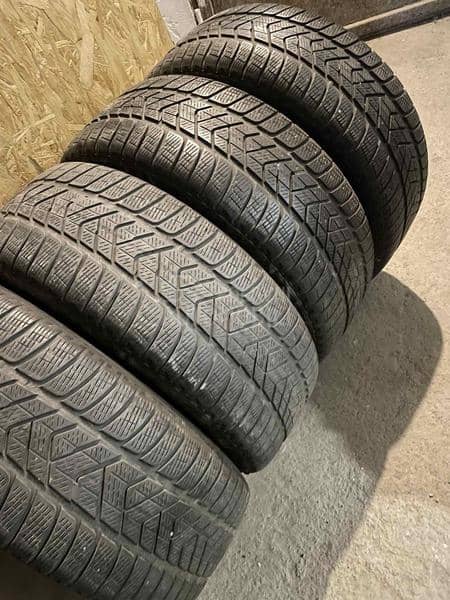 Pirelli 235/55 R18 Zimska