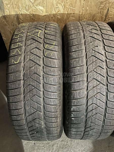 Pirelli 235/55 R18 Zimska