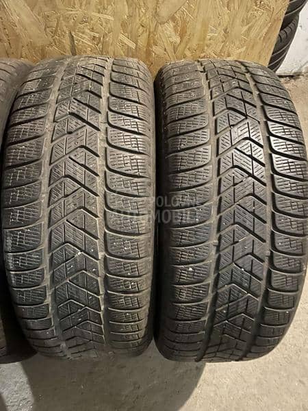 Pirelli 235/55 R18 Zimska
