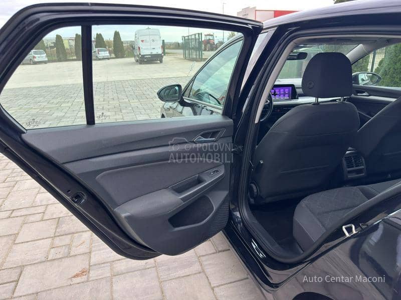 Volkswagen Golf 8 2.0 150 // Virtual