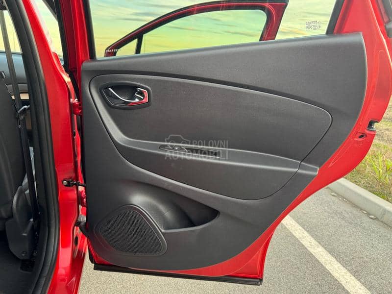 Renault Captur 1.5 DCI INTENS