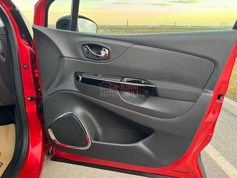 Renault Captur 1.5 DCI INTENS