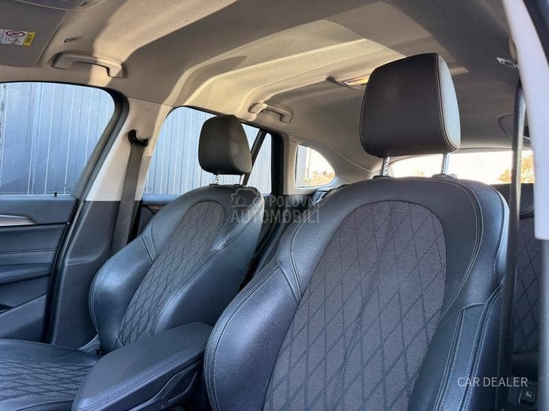 BMW X1 18d/x-line/AUT