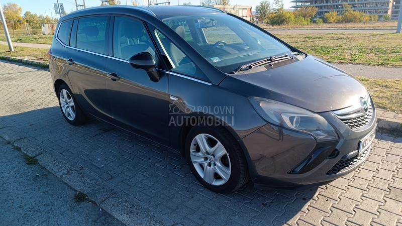 Opel Zafira 