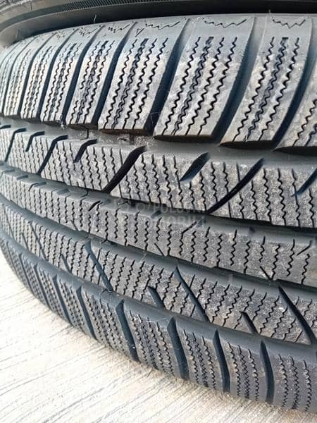 Zeetex 205/60 R16 Zimska