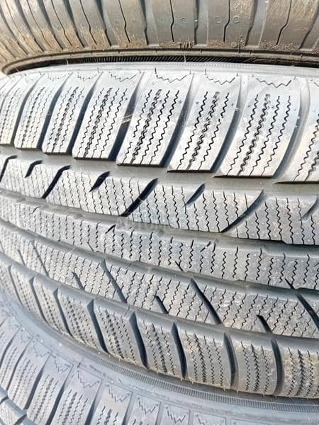 Zeetex 205/60 R16 Zimska