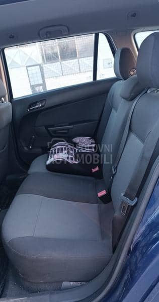 Opel Astra H 