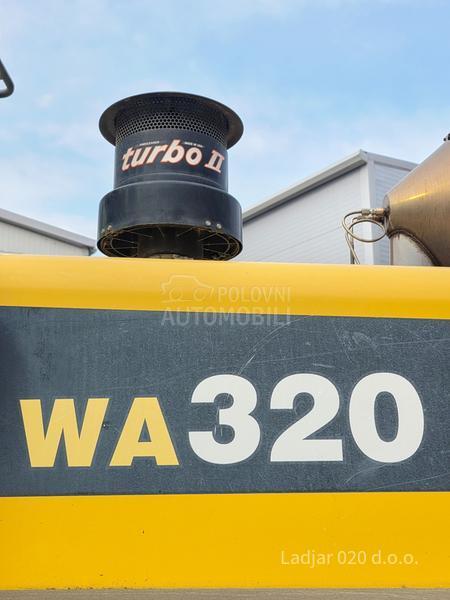 Komatsu W320
