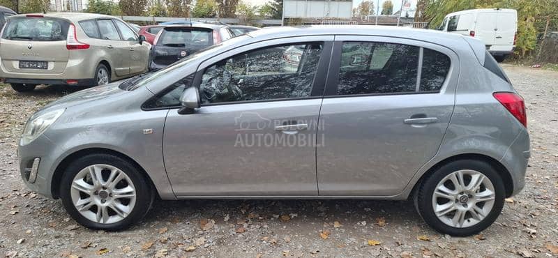 Opel Corsa D 1.2   PPLLIINN
