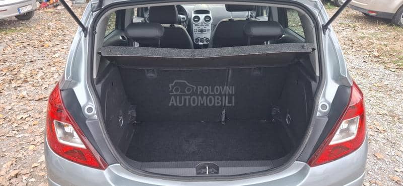 Opel Corsa D 1.2   PPLLIINN