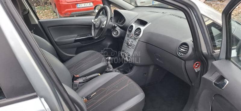 Opel Corsa D 1.2   PPLLIINN
