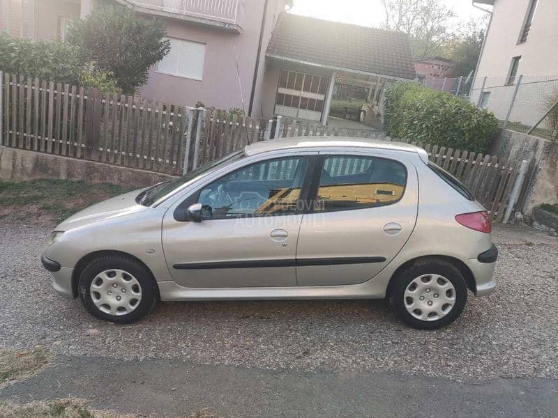 Peugeot 206 1.4 HDI Peugeot 206 1.4 HDI