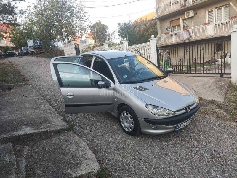 Peugeot 206 1.4 HDI Peugeot 206 1.4 HDI