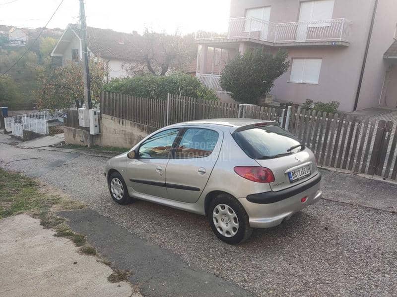 Peugeot 206 1.4 HDI Peugeot 206 1.4 HDI